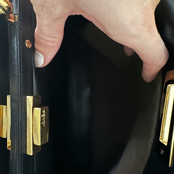 Medium Fendi Zucca Peekaboo - Picture 11 of 11